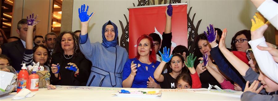 ''Engelli vatandaşlarımızın hayatın her alanında yer almalarını sağlamak ve engelleri ortadan kaldırmak için hak temelli hizmet anlayışını getirdik’’