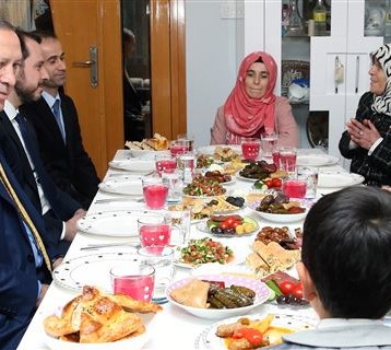 Cumhurbaşkanı Erdoğan'dan şehit ailelerine ziyaret