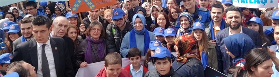 Bakan Kaya, Aile ve Sosyal Politikalar Bakanlığı ile üniversitelerin Kadın Sorunları Araştırma ve Uygulama Merkezleri (KASAUM) arasında düzenlenen istişare toplantısına katıldı