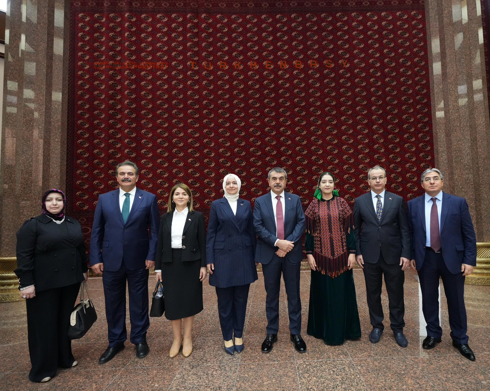 AK Parti Genel Başkan Yardımcısı Sayan Türkmenistan’da Ziyaretlerini Sürdürdü
