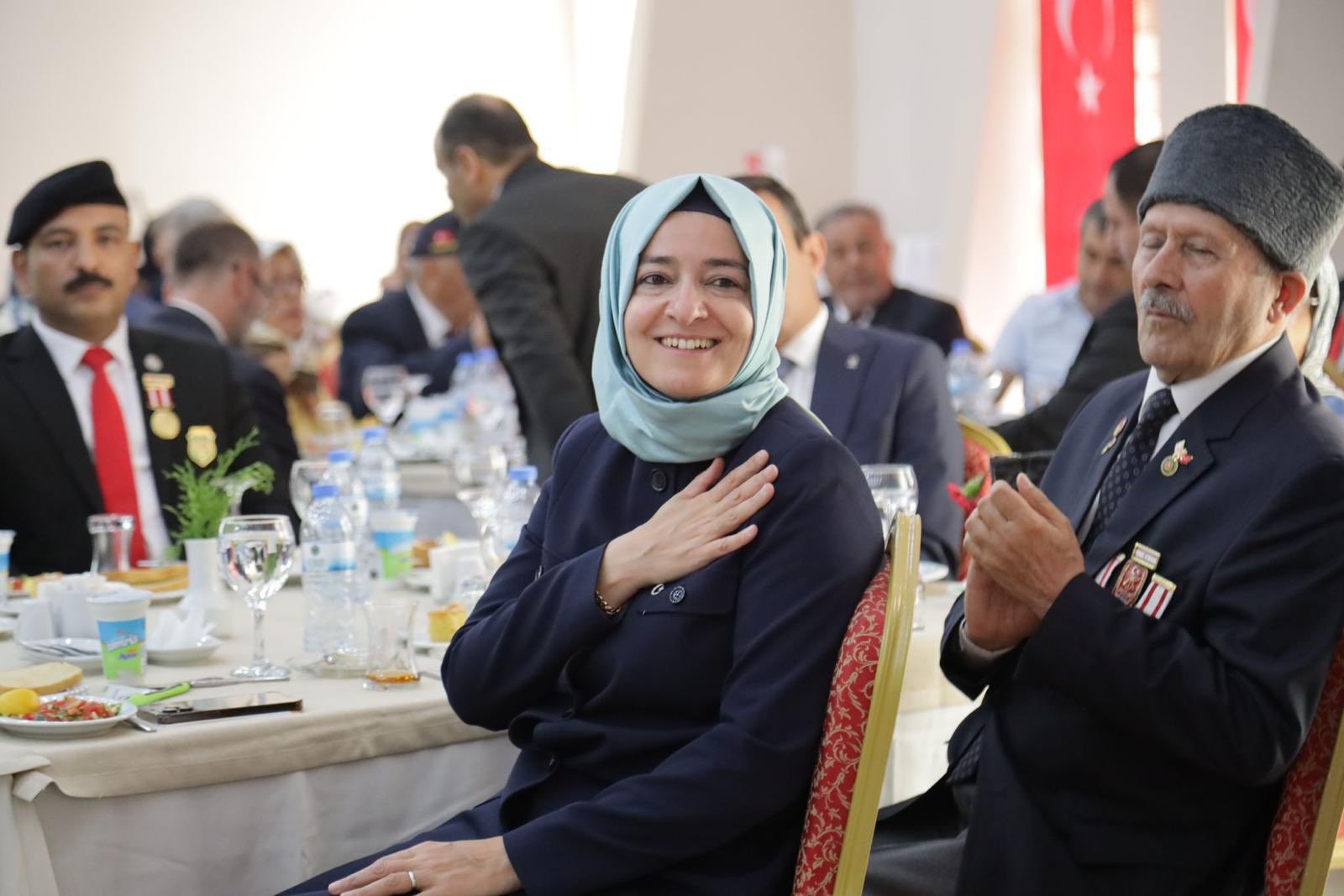 AK Parti Sosyal Politikalar Başkanı Sayan Aksaray’da
