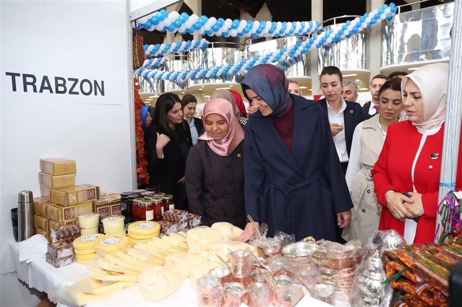 Şehit ve Gazi polislerin çocukları yararına kermes düzenlendi