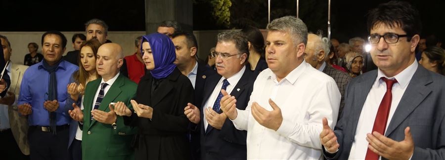 "Allah bir daha bu millete 27 Mayıs'lar, 12 Mart'lar, 12 Eylül'ler, 28 Şubat'lar, 15 Temmuz'lar yaşatmasın’’