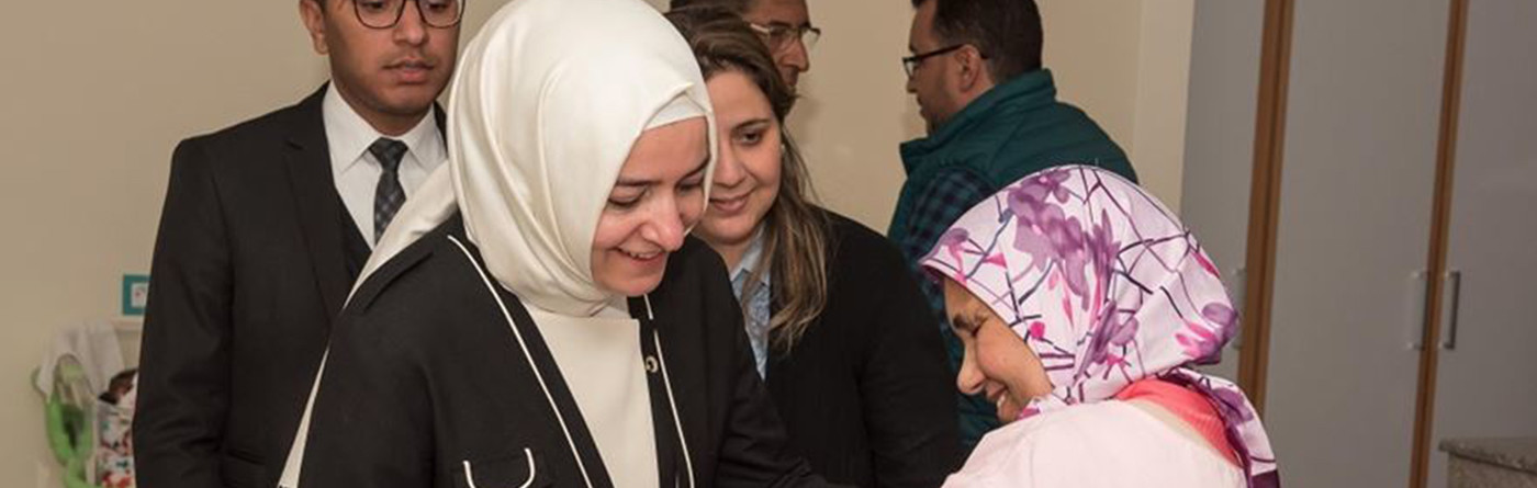 Fas’ta temaslarda bulunan Bakan Kaya, başkent Rabat'ta Çocuk Koruma Merkezi'ni ziyaret etti.