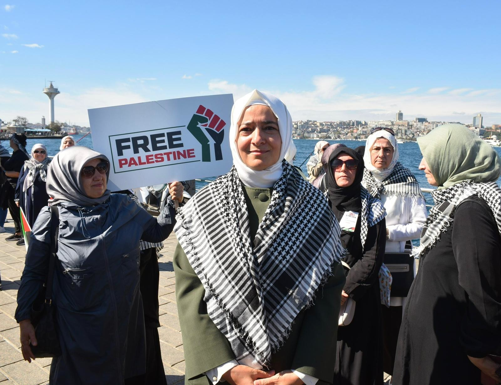 AK Parti Genel Başkan Yardımcısı Sayan Kaya: Zafer Allah’a İnananlarındır.