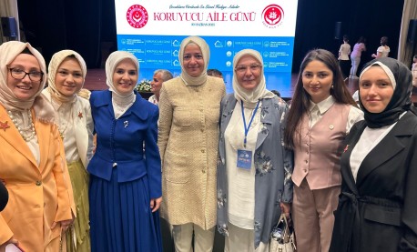 AK Parti Genel Başkan Yardımcısı Sayan Koruyucu Aile Günü Programına Katıldı