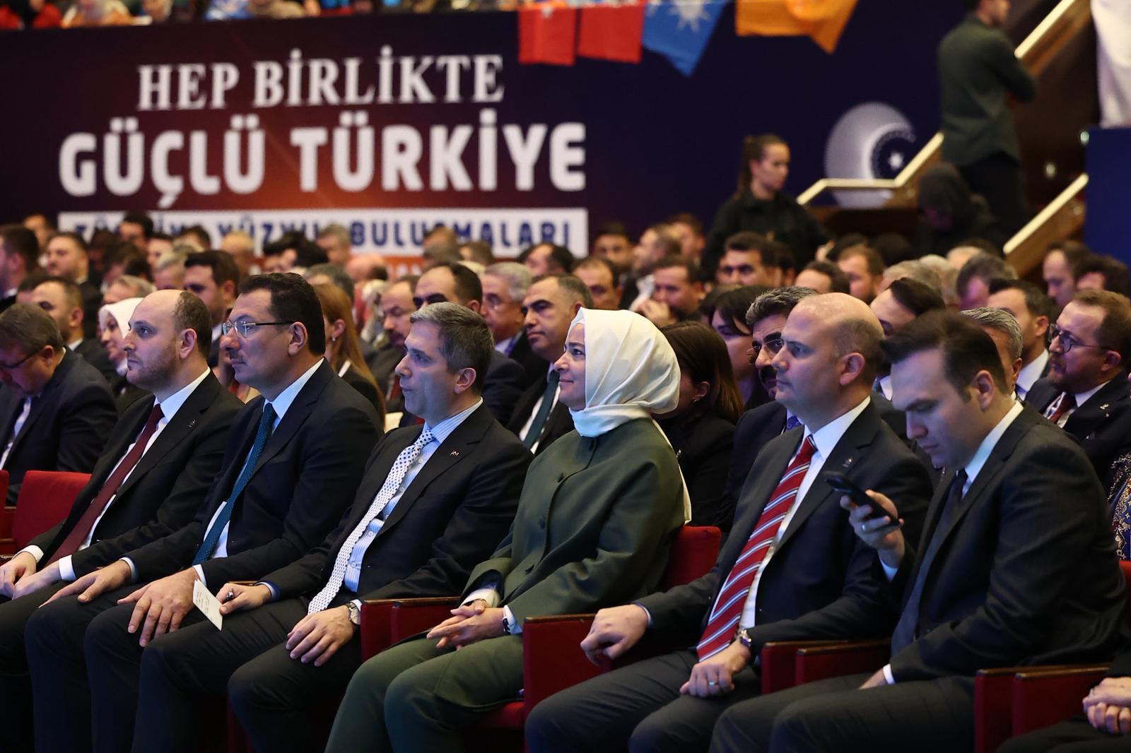 AK Parti Genel Başkan Yardımcısı Sayan Kaya, Türkiye Yüzyılı Buluşmaları Kapanış Programı’na Katıldı