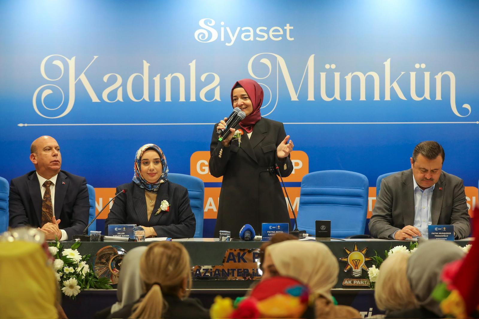 AK Parti Genel Başkan Yardımcısı Sayan Kaya, Gaziantep’te