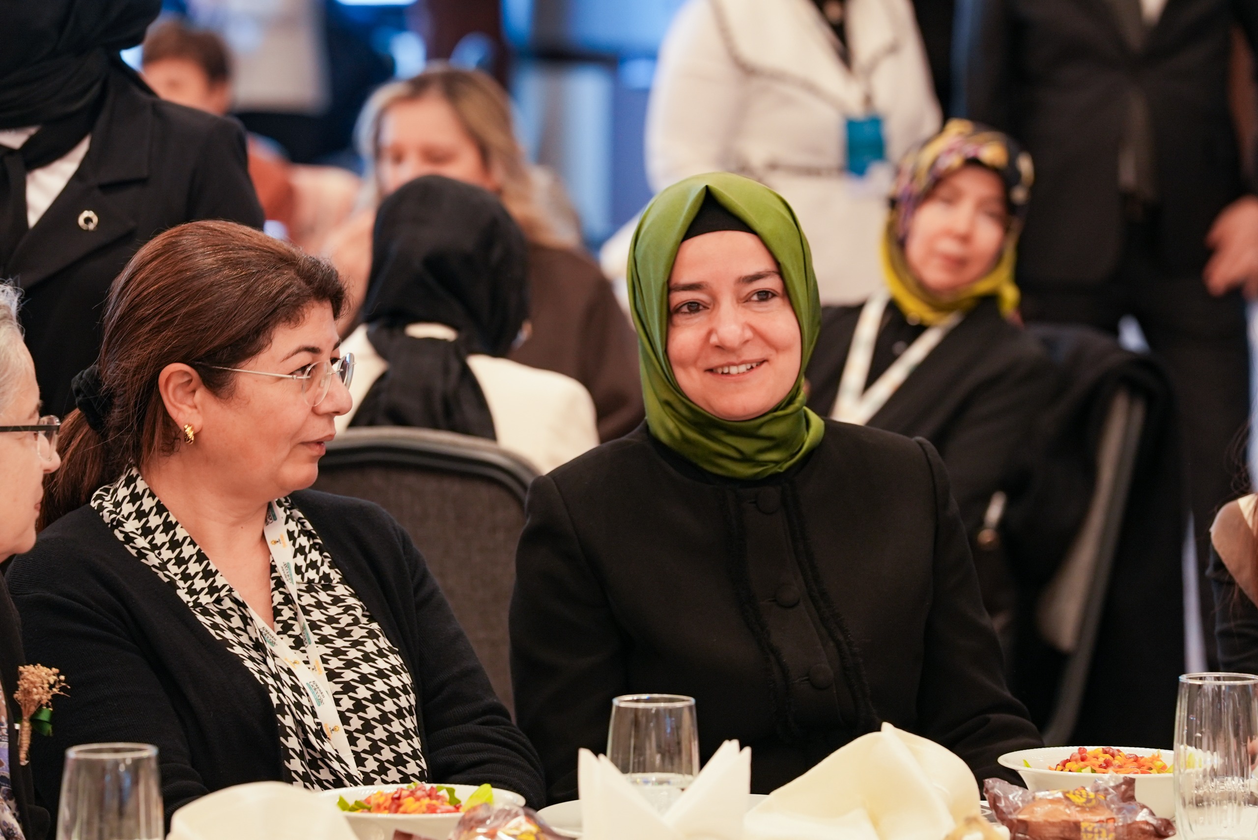 AK Parti Genel Başkan Yardımcısı Sayan Kaya: "Güçlü Kadın Güçlü Ailedir, Güçlü Aile Güçlü Toplumdur"