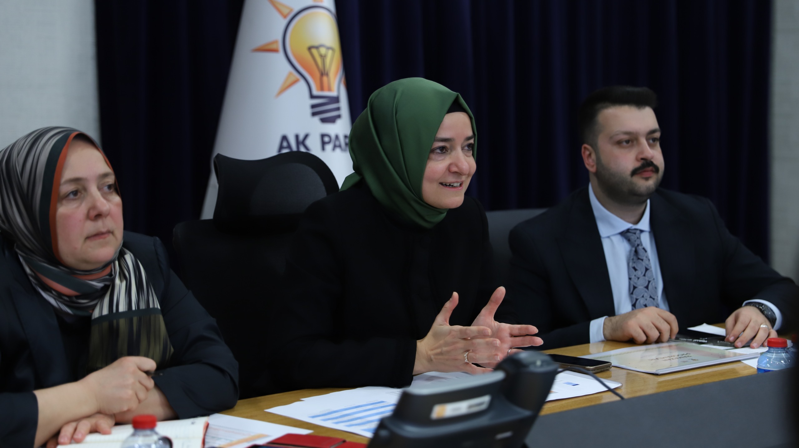 AK Parti Genel Başkan Yardımcısı Sayan Kaya, 81 İl Sosyal Politikalar Başkanları ile Çevrimiçi Toplantı Gerçekleştirdi