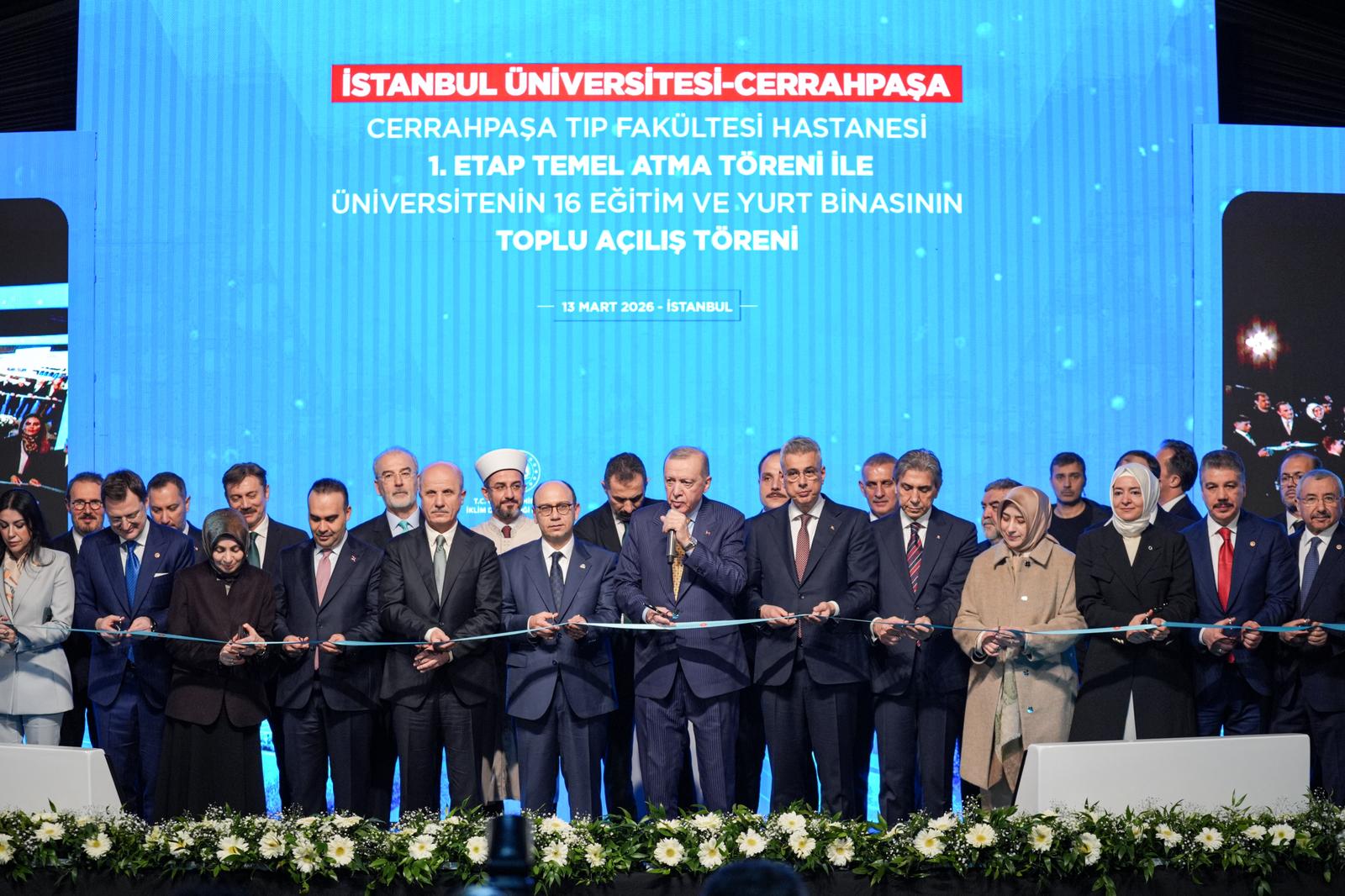 AK Parti Genel Başkan Yardımcısı Sayan Kaya, Cerrahpaşa Tıp Fakültesi Hastanesi’nin Temel Atma ve Açılış Törenine Katıldı