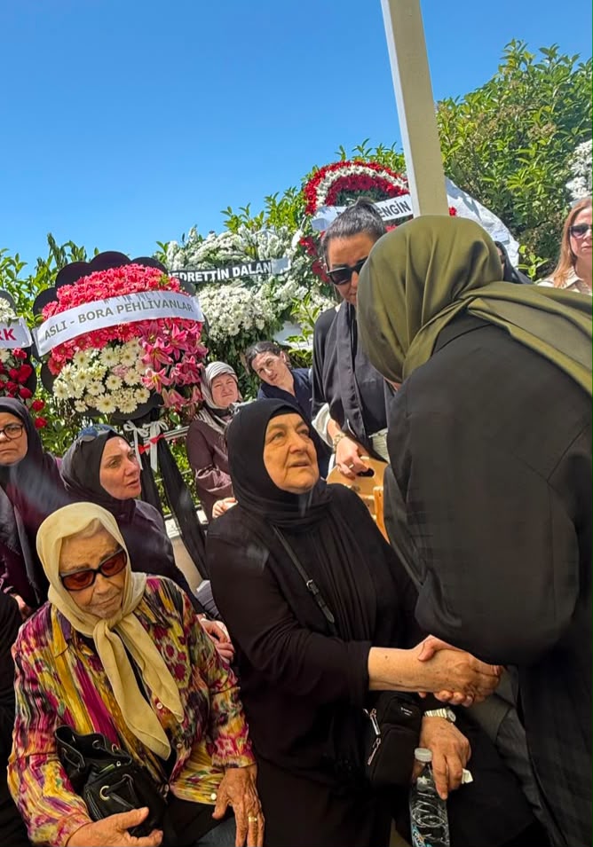 AK Parti Genel Başkan Yardımcısı Sayan Kaya, Hasan Ayan’ın Cenaze Törenine Katıldı