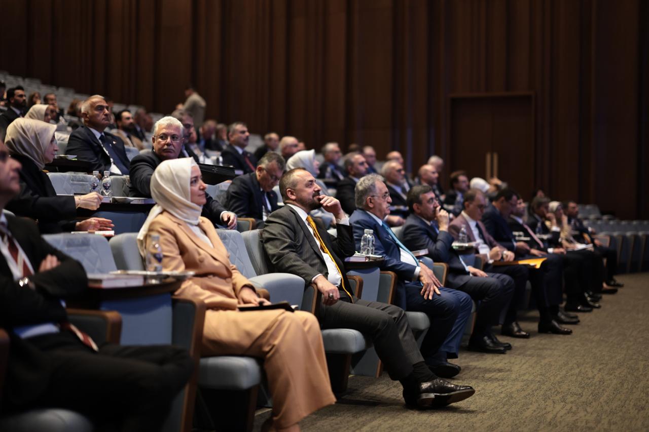 AK Parti Genel Başkan Yardımcısı Sayan Kaya Merkez Karar ve Yönetim Kurulu Toplantısı'na Katıldı